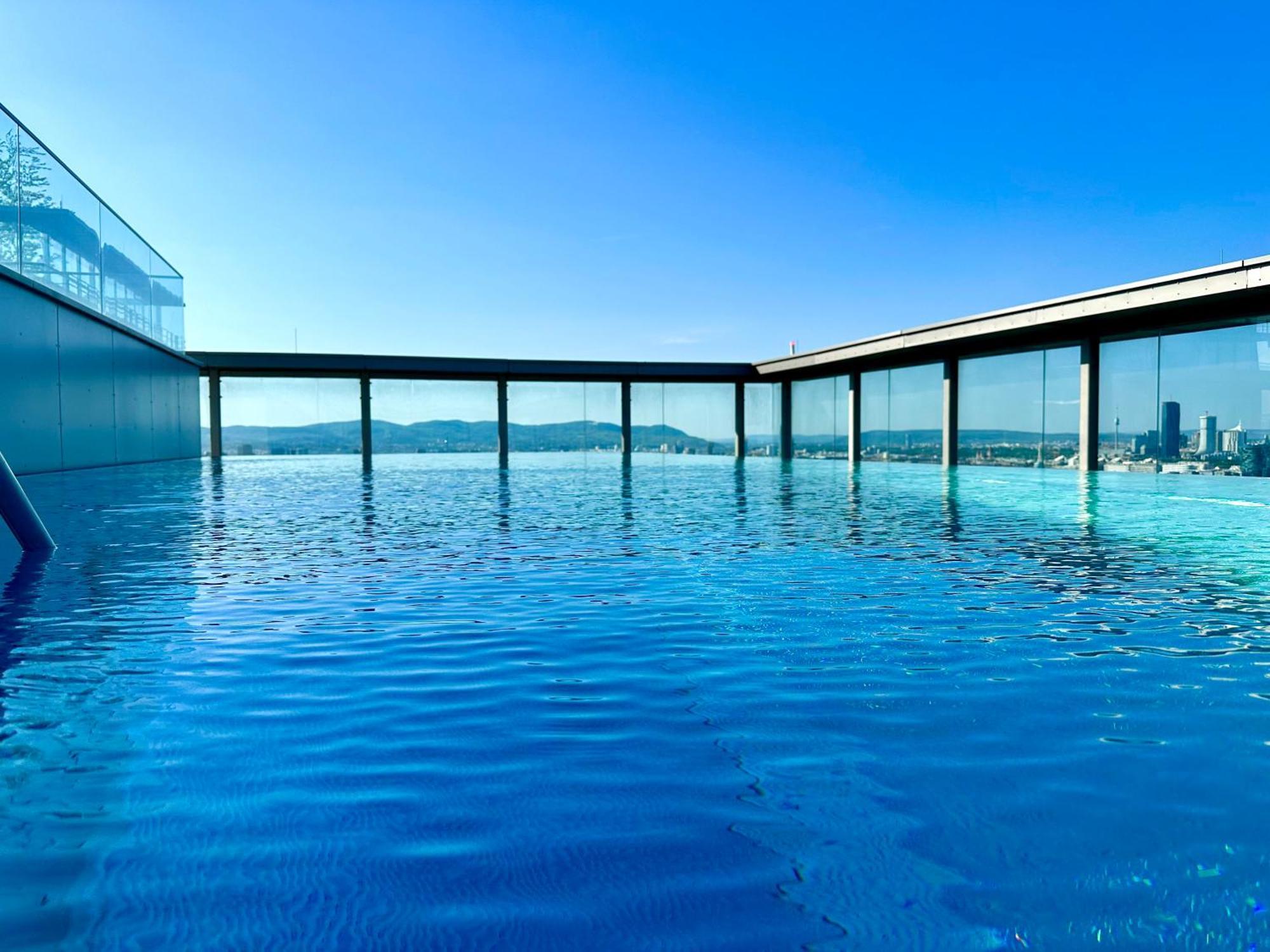 Luxury Penthouse I Rooftop Pool I Self Check-In 维也纳 外观 照片