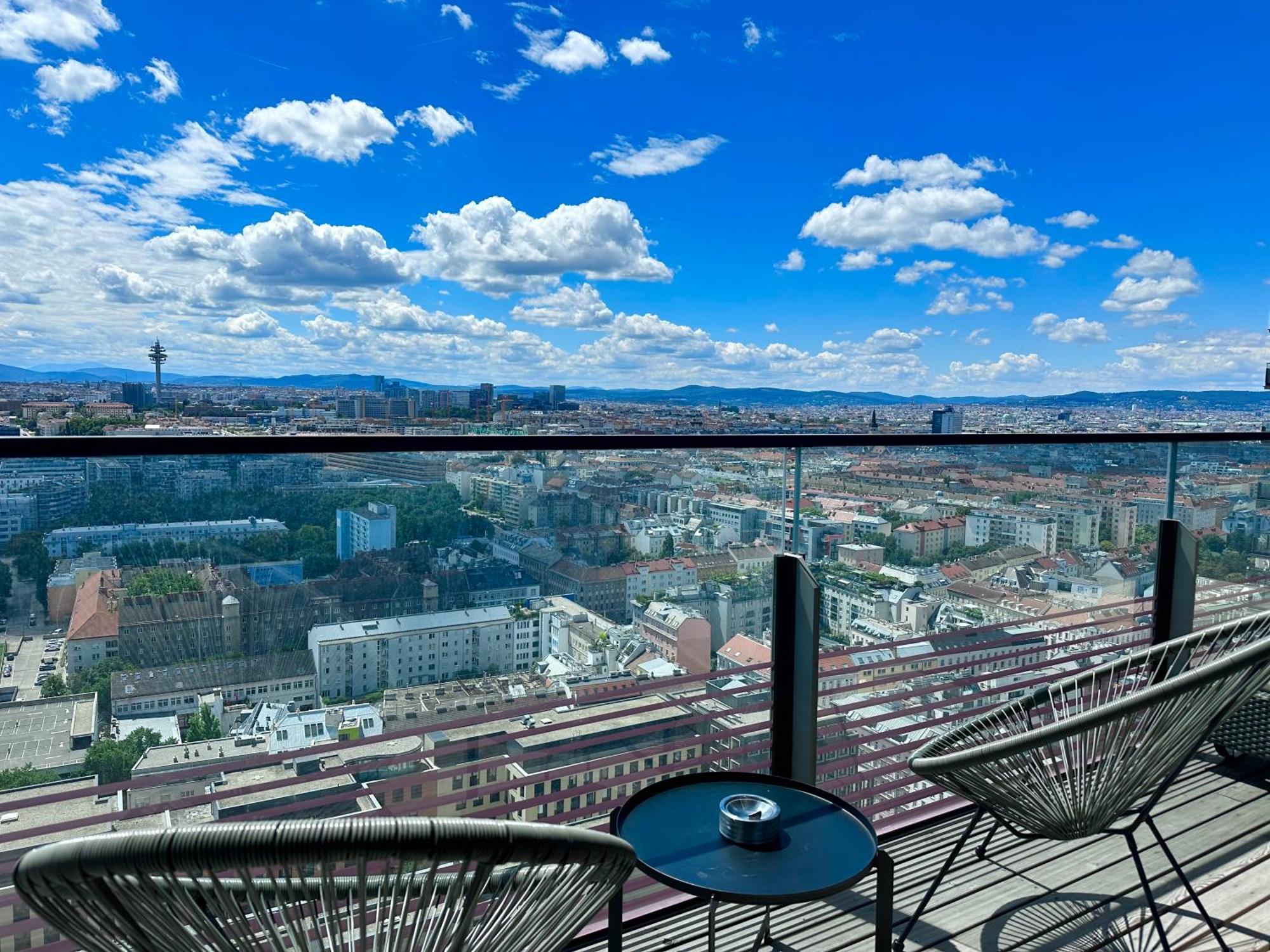 Luxury Penthouse I Rooftop Pool I Self Check-In 维也纳 外观 照片